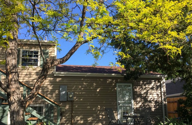 Entire Updated 3bd Home in Convenient Location!