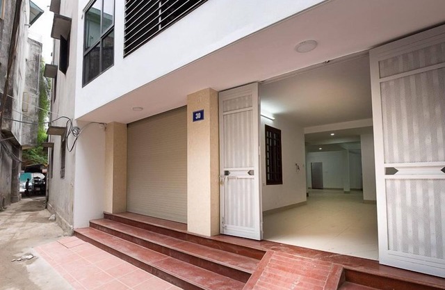 Era Apartment Ha Yen Quyet