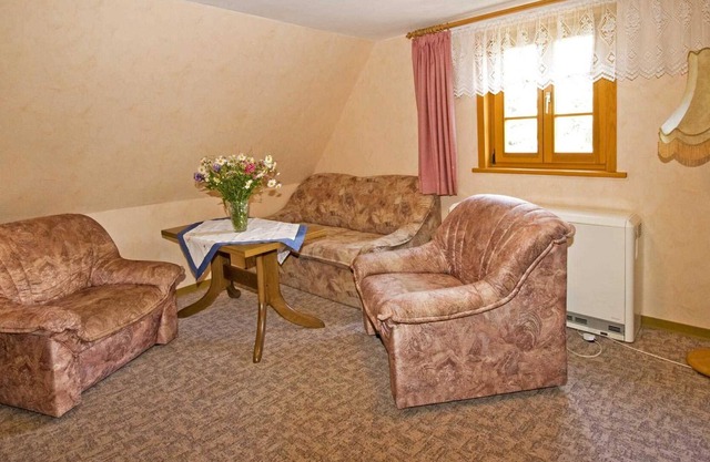 ERZ 1085 - Rooms - Apartments Neuwernsdorf ERZ 1080