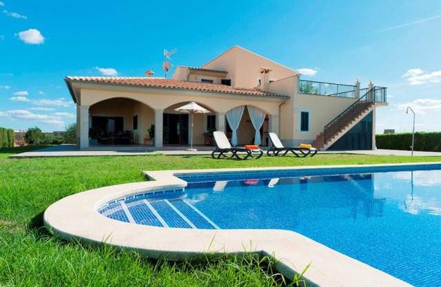 ES MUSSOL - Villa with private pool in SA POBLA. Free WiFi