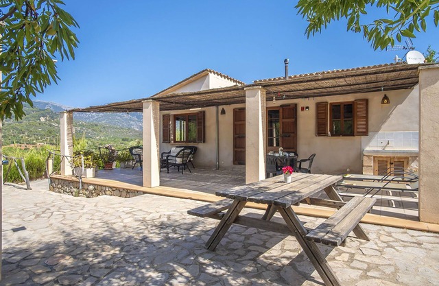 Es Puig Mancor by Interhome