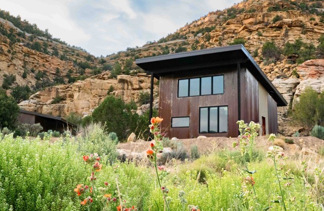 Escalante Casita with Expansive Views