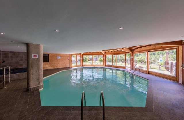 Escapade alpine | Piscine, sauna & vue montagne