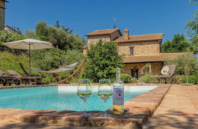ESCAPE IN UMBRIA, la quiete farmhouse