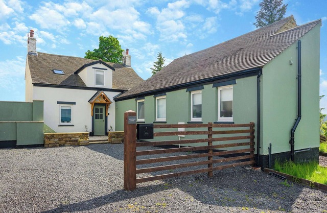 Escape to High Plains Lodge, a luxurious 3-bedroom retreat in Alston.