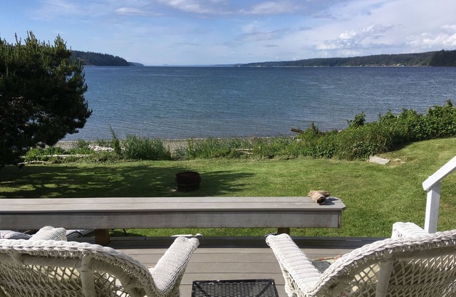 Escape to your seaside retreat on South Whidbey’s Holmes Harbor