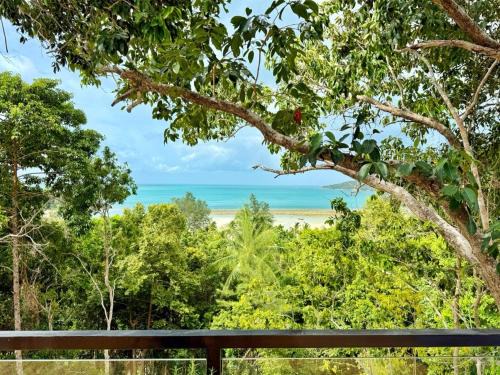 Escape Villa 2-Bedroom Luxury Retreat with Private Pool & Sea View