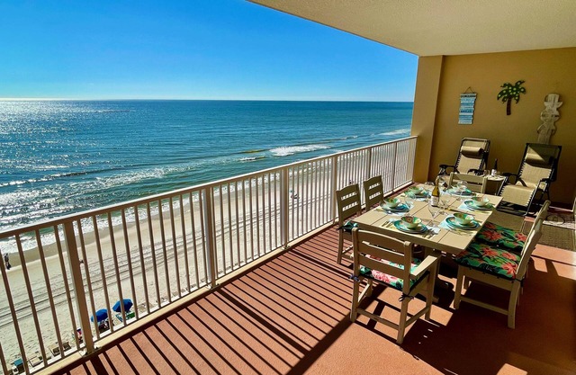 ESCAPE WINTER IN STYLE! DISCOUNT, SPECTACULAR VIEWS, CLEAN, LUXURY, & ALL U NEED