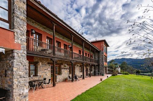 Escuela de Fuentes