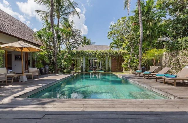 Eshara 1 our Tropical & luxury 3BR Villa 450m from beach