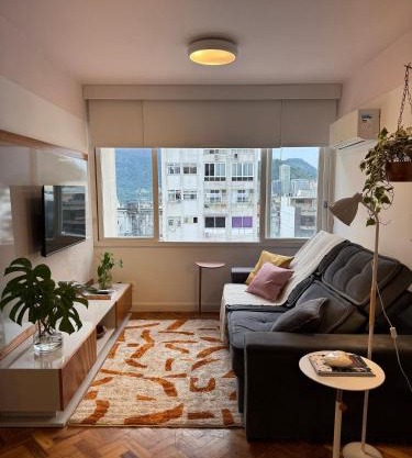 Espaçoso apt 2quartos a Passos da Praia de Ipanema