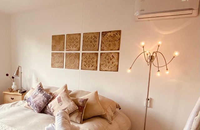 Espacioso Apartamento, bonito balcón, excelente ubicación