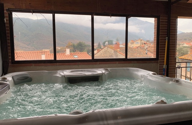 Espira de Conflent Character house with jacuzzi between sea and mountains