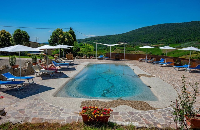 Estate Apartment with pool