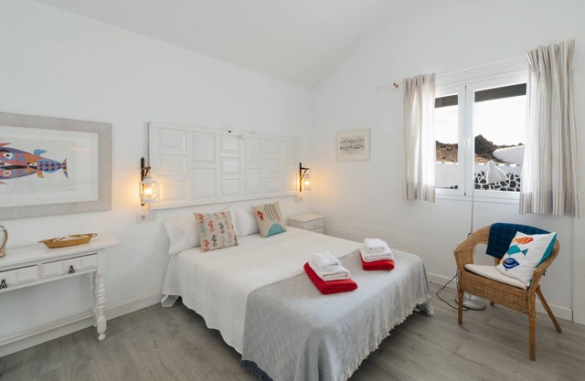 Estudio Andrea, coastal gem with great sunsets (El Golfo)