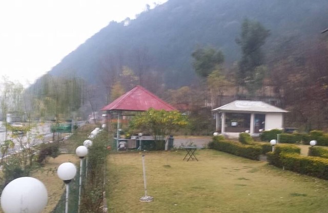 Ever Green Hotel & Restaurant