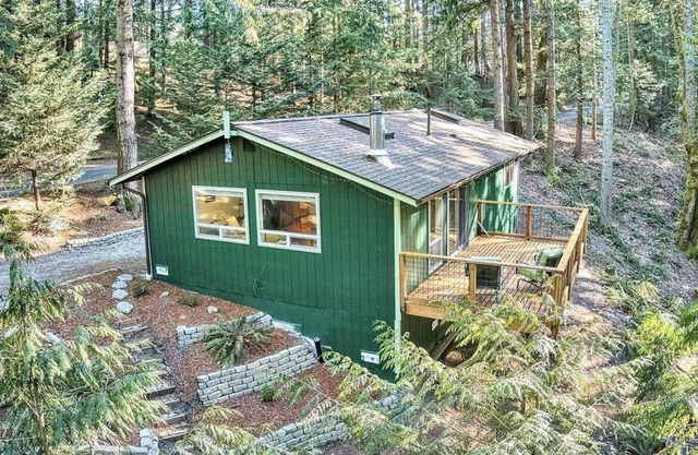 Evergreen Cabin- serene getaway close to mountain biking, hiking & skiing