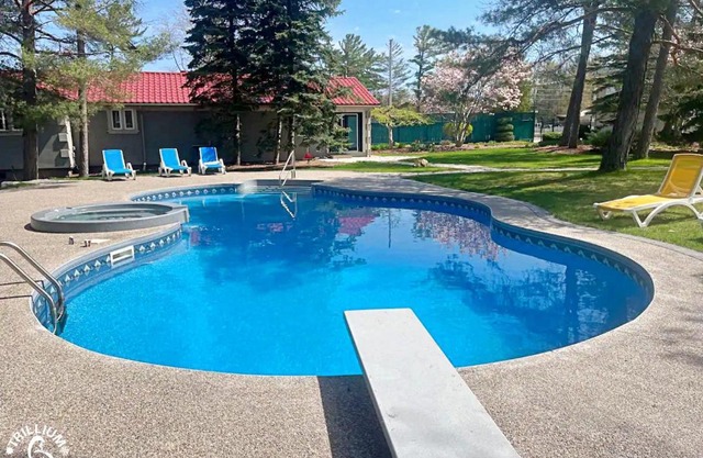Evergreen Gardens Resort