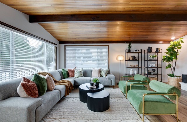Evergreen Retreat - Large 6 Bedroom Home