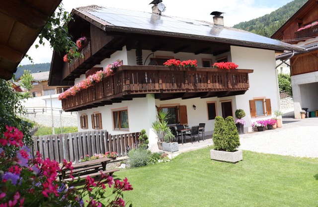 every day wake up overlooking the wonderful mountains of South Tyrol .