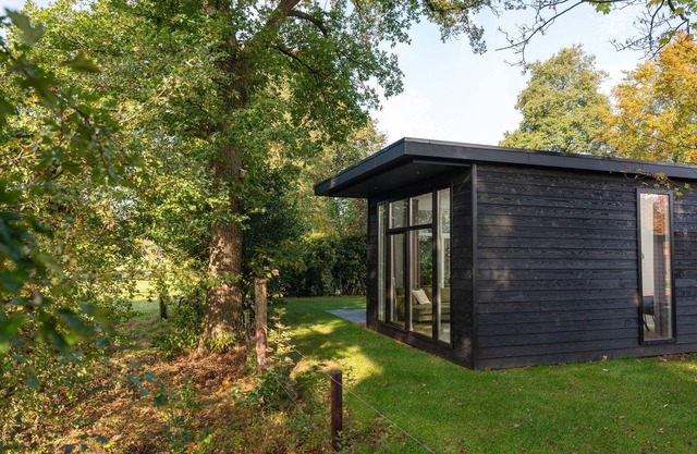Everything you need in 1 wellness cottage. Beautiful place, lovely cottage, wellness and a baby room en suite.