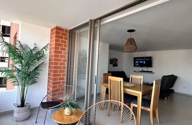 Excellent location, beautiful and at a good price!