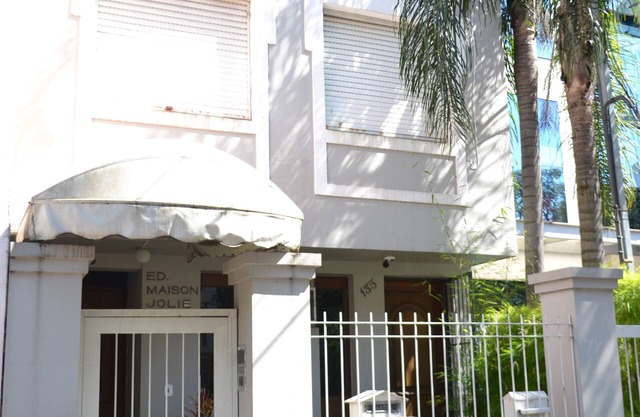EXCELLENT LOCATION, 700 meters from Praia de Belas shopping center