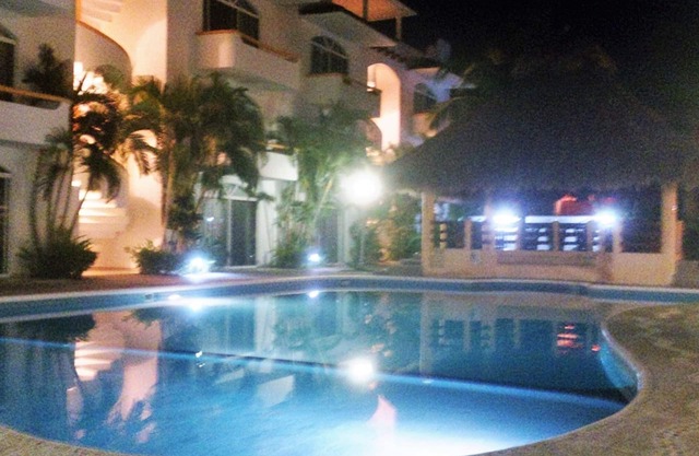 Excellent location condo in Ixtapa