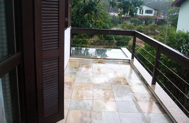 Excellent property near the sea, near
