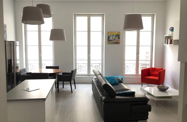 exceptional apartment in the historic center of La Rochelle classified 4 *
