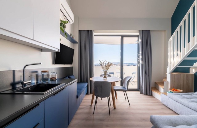 Exceptional Living Loft 703