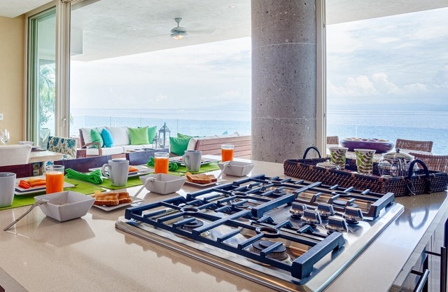 Exceptional Oceanfront Condo at Sierra del Mar Los Arcos