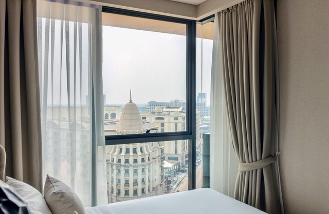 Exclusive 1 BR in Central Bangkok (Sukhumvit 24)