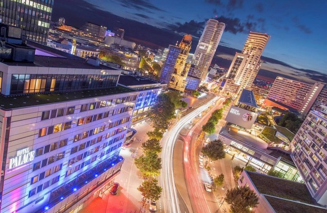 Exclusive 105m² Designer Penthouse in Central Berlin – 4 Bedrooms + Balcony