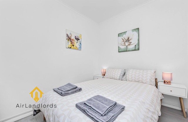 Exclusive 4 bedroom apartment in Russell Square