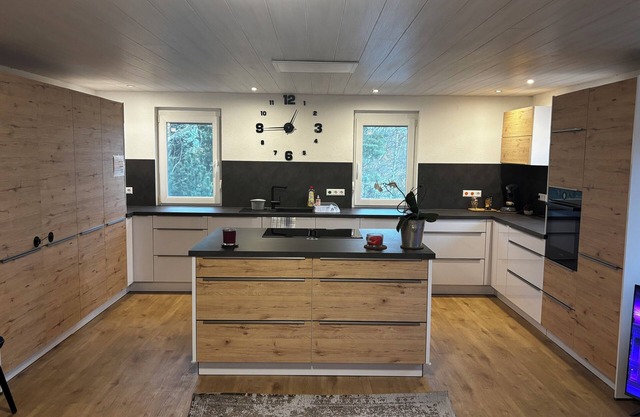 Exclusive and natural LIVING