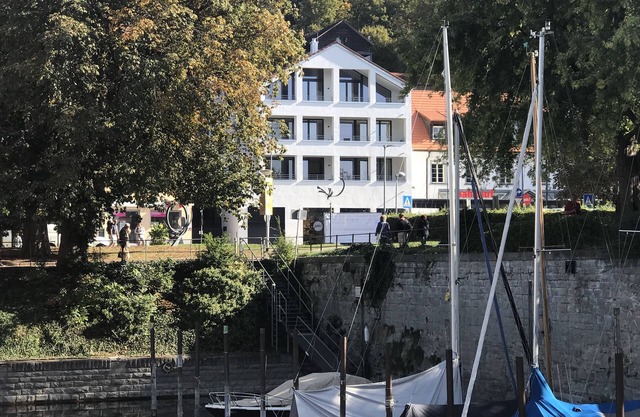 exclusive apartment in romantic site at small sailing harbor