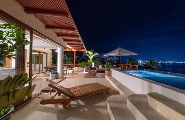 Exclusive Beachfront Villa in Punta Esmeralda La Cruz Bucerias Punta Mita!