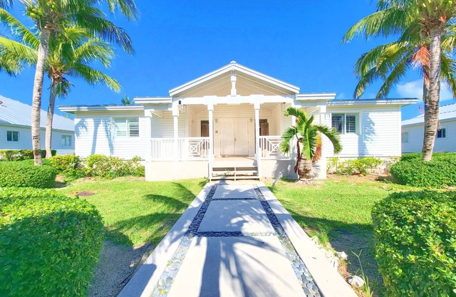 Exclusive Bimini Bay Home with private boat slip