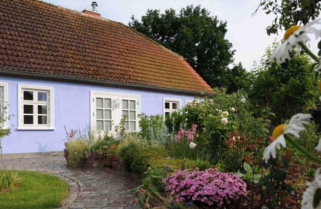 exclusive house to feel good with chimney, romantic farm garden - Usedom