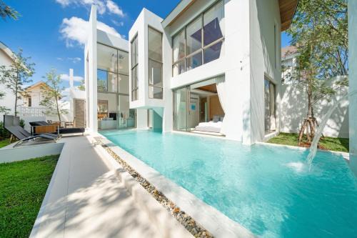Exclusive New Build - Designer 3BR Pool Villa in Prestigious LuxPride 4 L7 Residence
