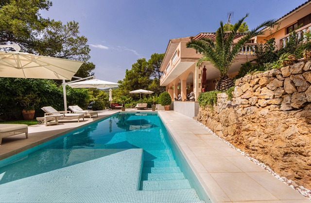 * * Exclusive Spanish-style villa*Villa Es Pont, up to 10 pers
