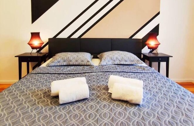 Exclusive Suite South Central
