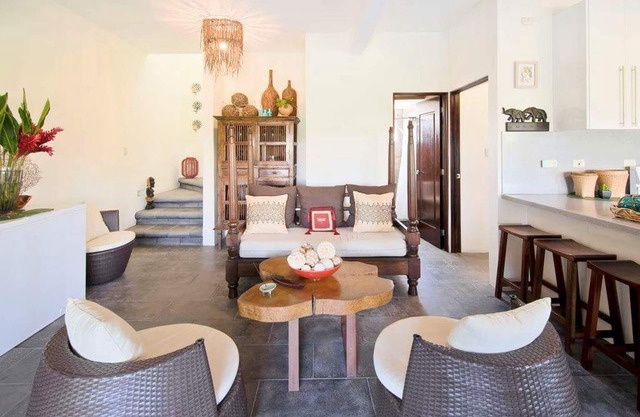 Exclusive two-level beachfront Villa with a huge pool