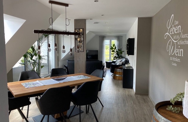 Exclusive vacation apartment (125sqm) with beautiful roof terrace for 6 people
