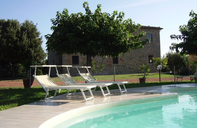 Exclusive villa for families with children or groups.Wine route.