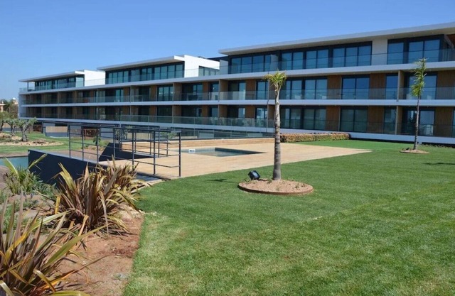 Exclusive Villa Nature/Vilamoura luxury apartment for 4 pers.