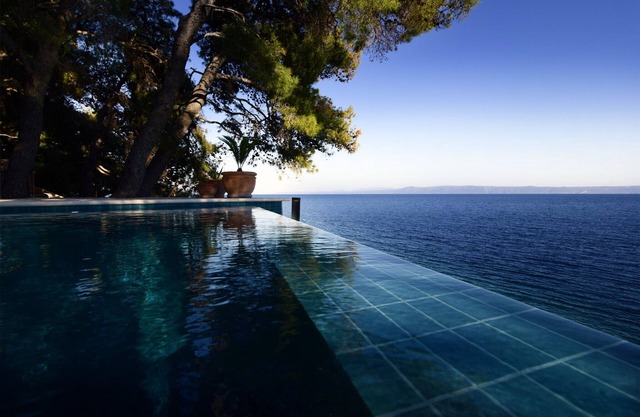 Exclusive Villa Rosemarine Right on the Adriatic Sea- Fully Serviced