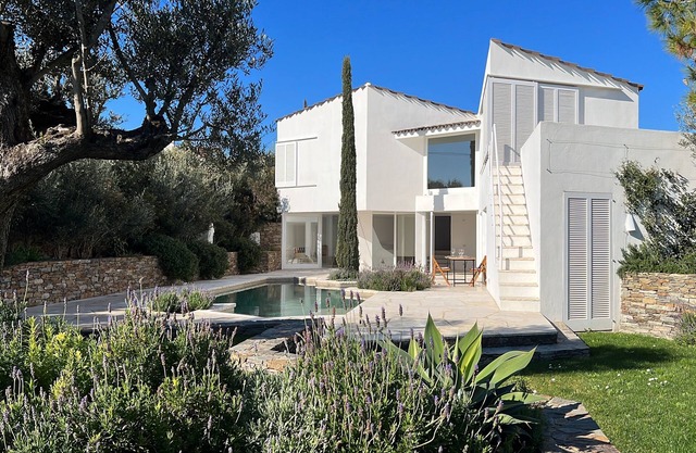 Exclusive villa with pool in Cadaqués