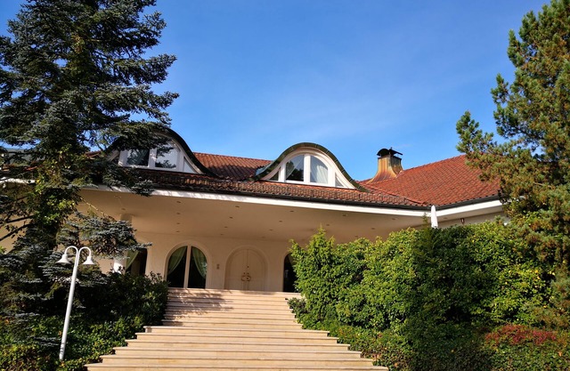 Exclusive with separate entrance in Detmold-Hiddesen